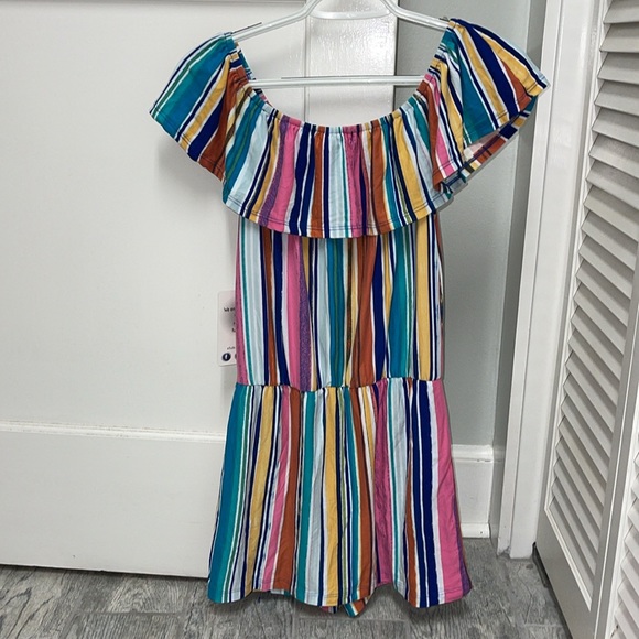 NWT striped romper - Picture 4 of 4
